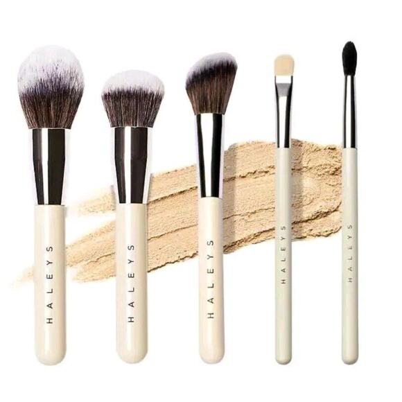 HALEYS Beauty Makeup Brush Set, 5-piece - Picture 1 of 3